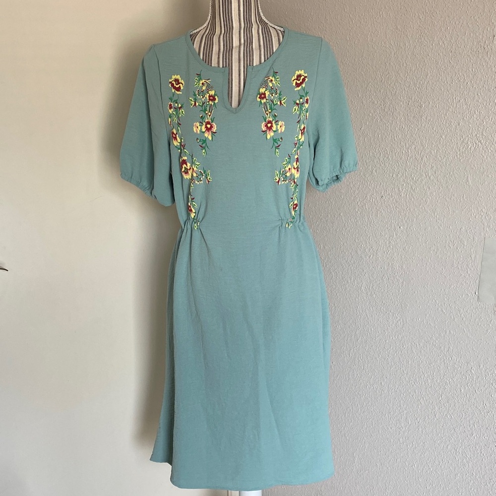 Elegant Teal Embroidered Midi Dress